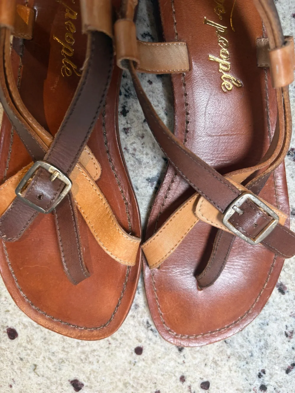 Free People La Risa Two-Tone Leather Strappy Flat Sandals Size 37.5 - Picture 6 of 12
